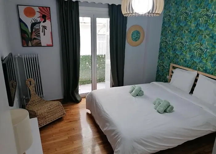 Boho Studio / Hilton Area-Μέγαρο Μουσικής / Athens